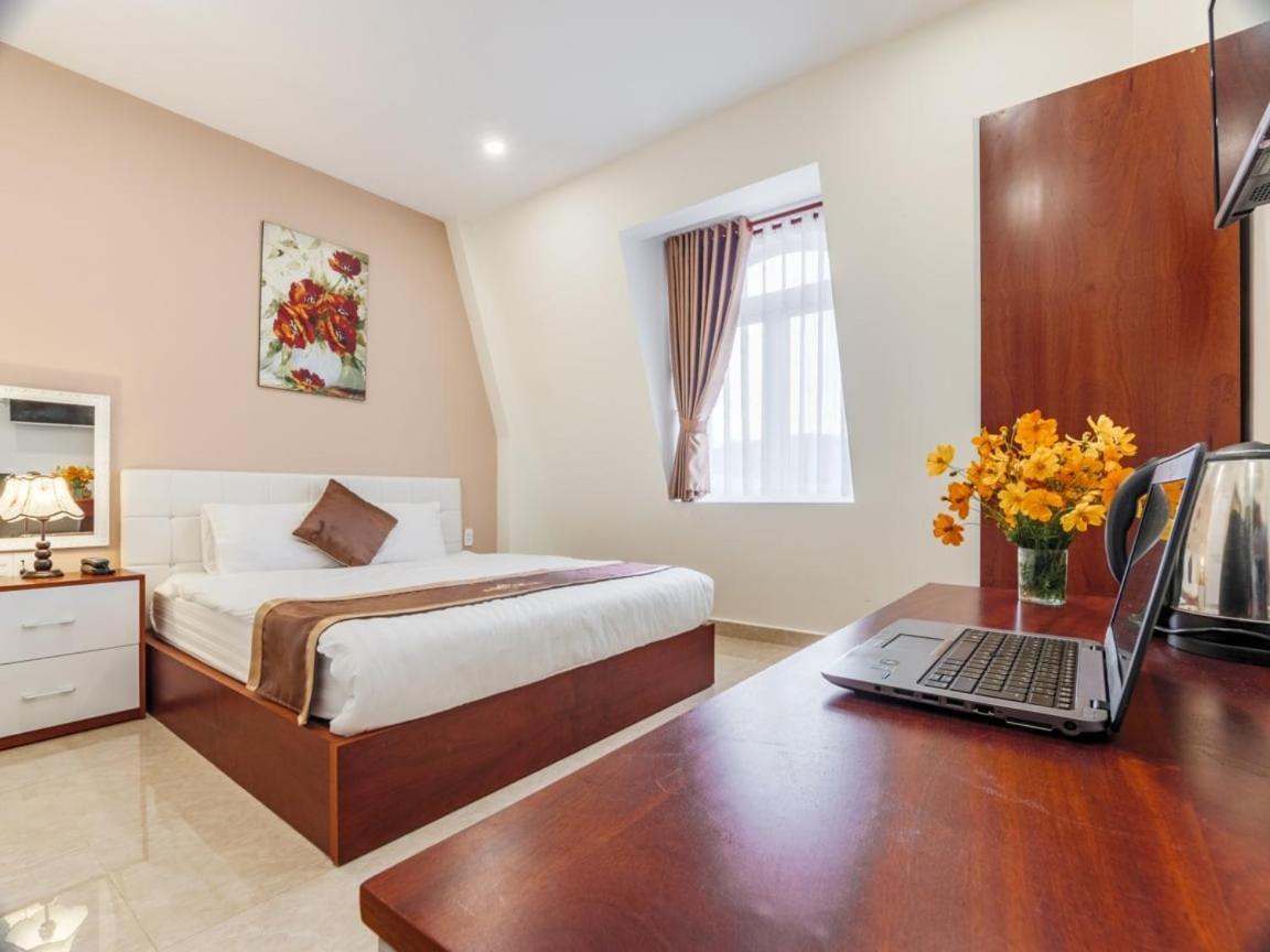 Aurora Hotel Dalat Esterno foto